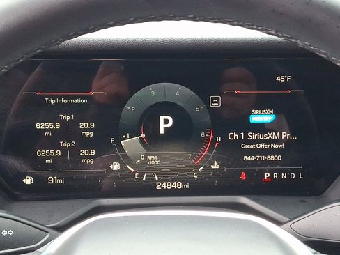 Used 2025 GMC Acadia Elevation image 21