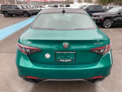 New 2026 Alfa Romeo Giulia AWD image 4