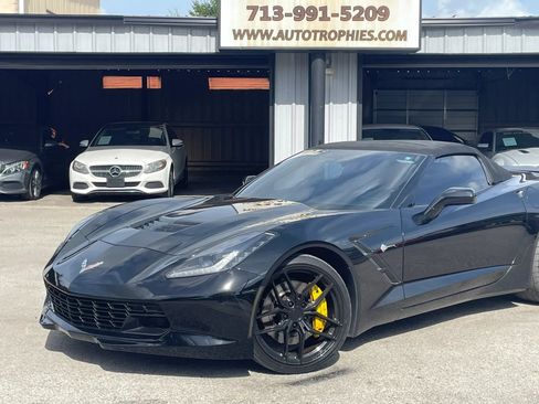 Used 2014 Chevrolet Corvette Stingray Convertible w/ 3LT Preferred Equipment Group RWD image 17