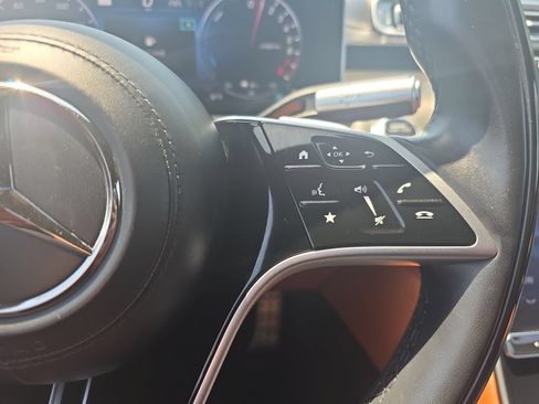 Used 2023 Mercedes-Benz S 580e 4MATIC Sedan image 18