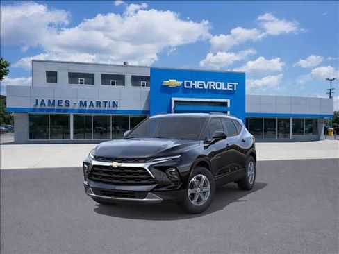 New 2026 Chevrolet Blazer LT FWD image 8