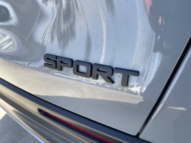 Used 2025 Honda HR-V Sport image 30