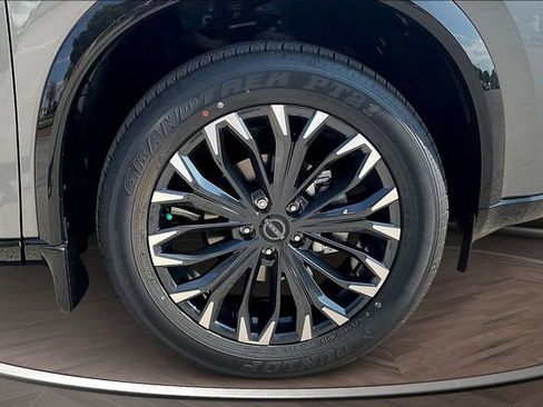 New 2026 Nissan Rogue Platinum w/ Platinum Premium Package image 11