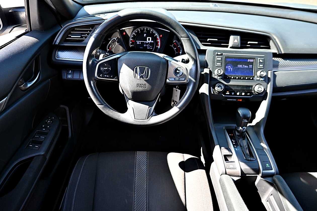 Used 2017 Honda Civic Sport image 12