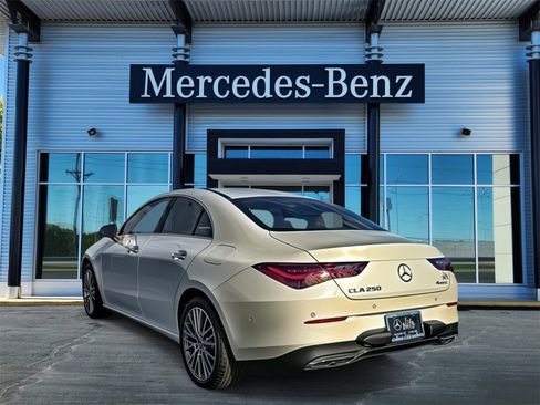 New 2025 Mercedes-Benz C 300 4MATIC Sedan image 4