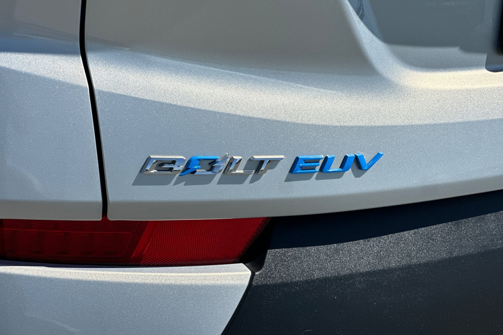 Used 2023 Chevrolet Bolt EUV LT w/ Driver Confidence Package FWD image 27