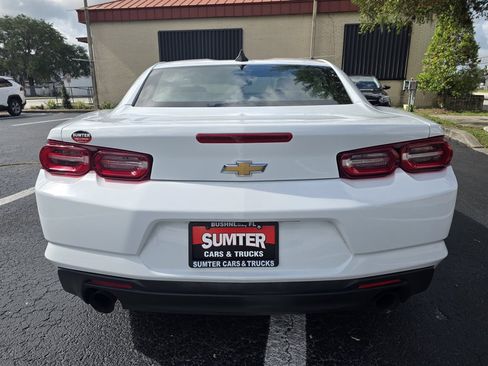 Used 2019 Chevrolet Camaro LT RWD image 5