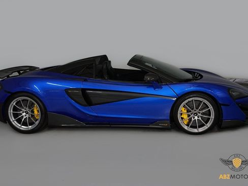 Used 2020 McLaren 600LT Spider image 5