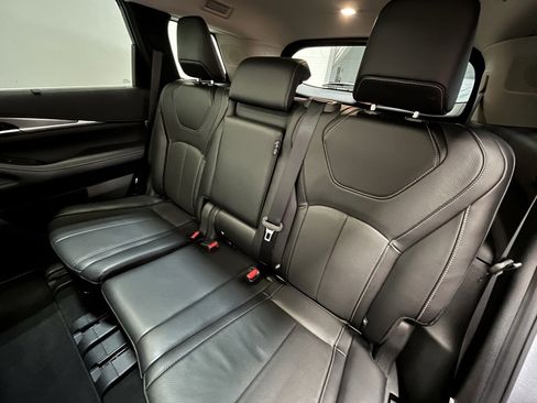 Used 2023 INFINITI QX60 Luxe w/ Cargo Package image 14