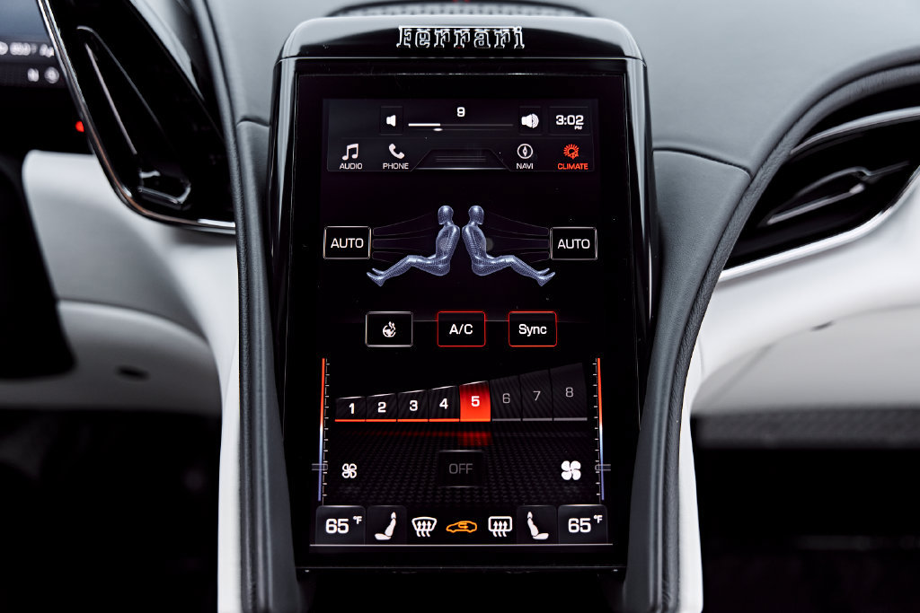 Used 2022 Ferrari Roma RWD image 73