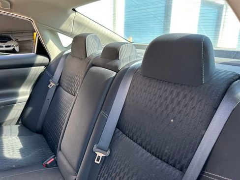 Used 2017 Nissan Altima 2.5 SV w/ Convenience Package FWD image 19