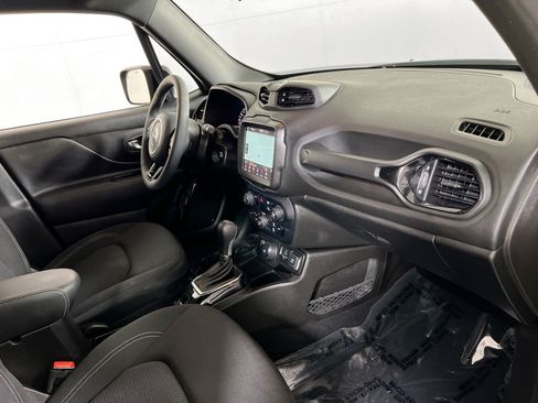 Used 2022 Jeep Renegade Altitude AWD/4WD image 27
