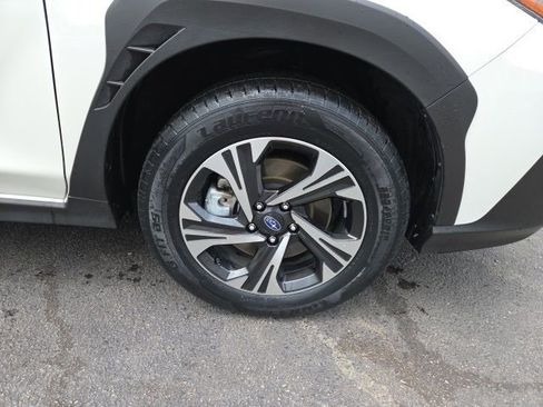 Used 2024 Subaru Crosstrek 2.0i Premium image 24