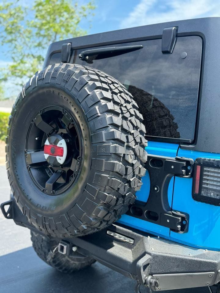 Used 2017 Jeep Wrangler Unlimited Sport AWD/4WD image 13