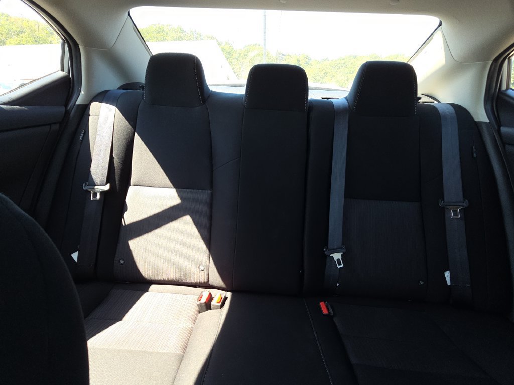 Used 2024 Nissan Sentra SV FWD image 25