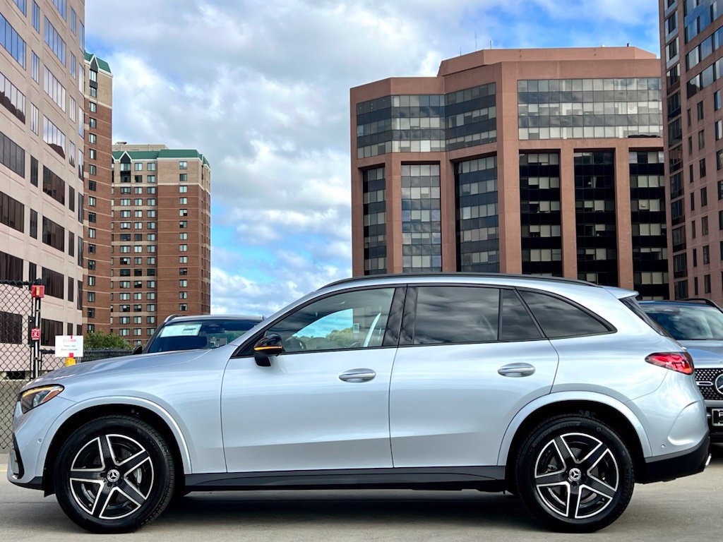 Certified 2026 Mercedes-Benz GLC 300 4MATIC image 8