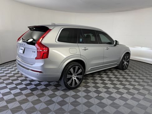 Used 2023 Volvo XC90 B6 Ultimate w/ Protection Package Premier AWD/4WD image 9