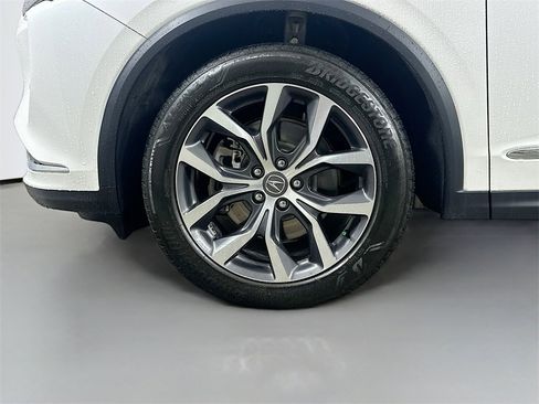 Used 2023 Acura MDX Technology image 8