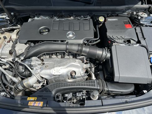 Certified 2020 Mercedes-Benz CLA 250 4MATIC image 36