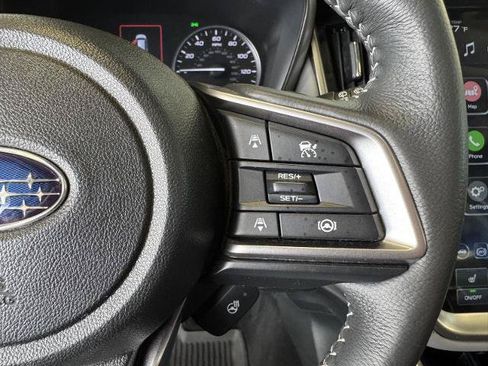 Used 2025 Subaru Outback Limited AWD/4WD image 30