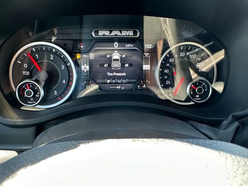 New 2026 RAM 2500 Big Horn AWD/4WD image 22
