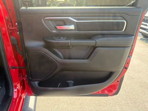 Used 2025 RAM 1500 Big Horn AWD/4WD image 12