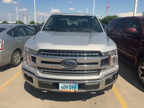Used 2018 Ford F150 XLT w/ Equipment Group 302A Luxury AWD/4WD image 10