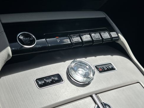 New 2025 Lincoln Navigator Reserve image 21