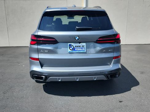 New 2026 BMW X5 xDrive40i w/ M Sport Package AWD/4WD image 6