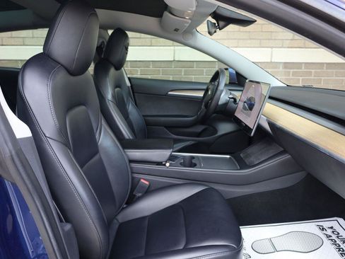 Used 2022 Tesla Model 3 Long Range AWD/4WD image 24