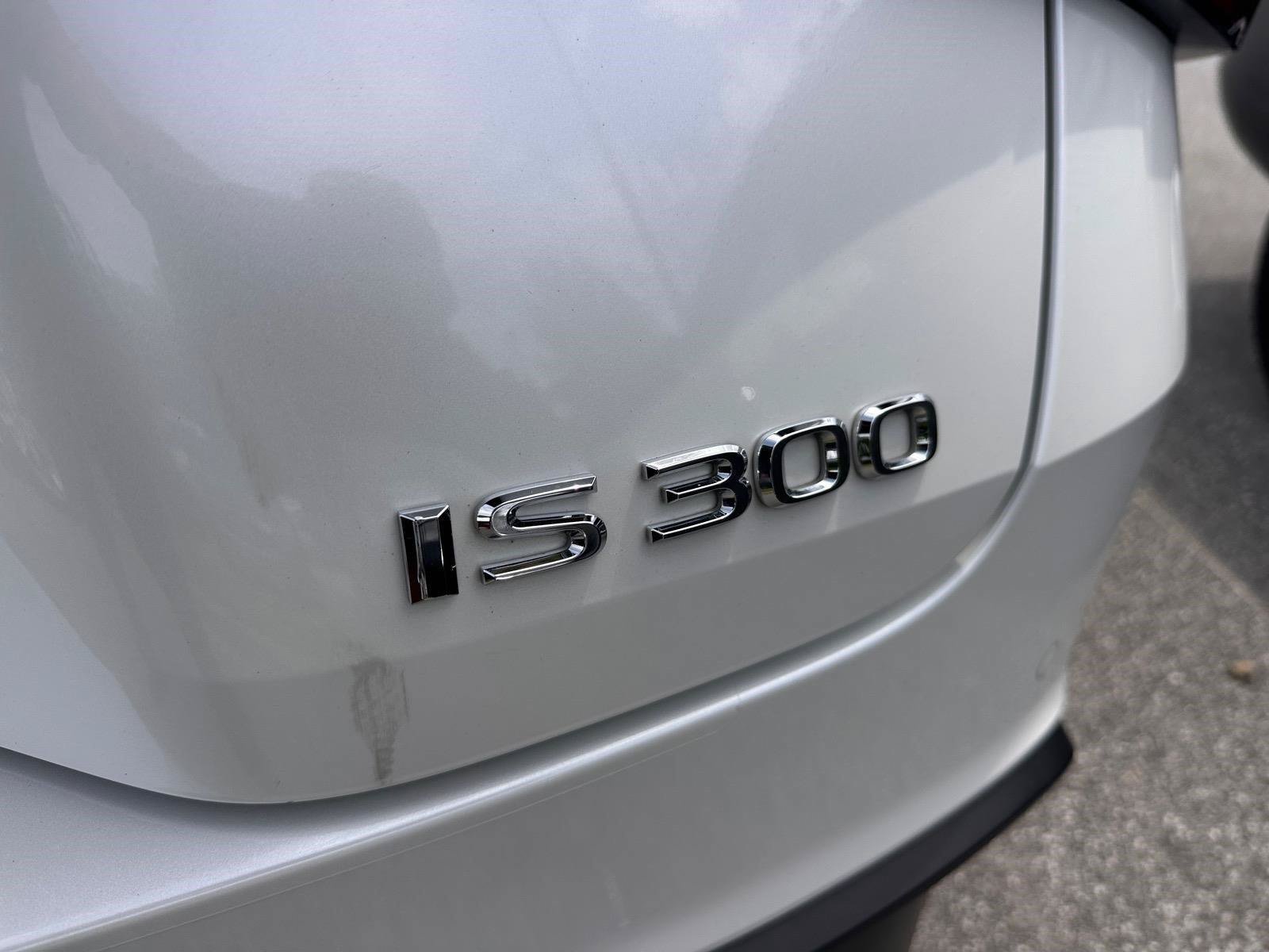Used 2021 Lexus IS 300 w/ Comfort Package RWD image 30