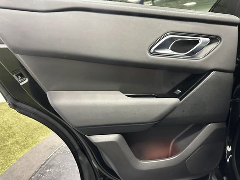 Used 2024 Land Rover Range Rover Velar Dynamic SE AWD/4WD image 16
