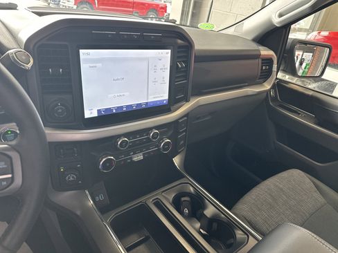 Used 2022 Ford F150 XLT w/ Equipment Group 302A High AWD/4WD image 4