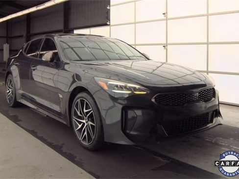 Used 2022 Kia Stinger GT-Line w/ Sun & Sound Package image 5