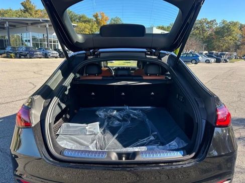 New 2026 Mercedes-Benz GLC 43 AMG 4MATIC Coupe image 40