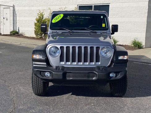 Used 2018 Jeep Wrangler Sport image 2