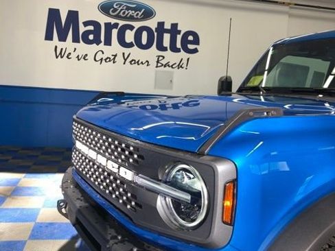 New 2025 Ford Bronco Badlands AWD/4WD image 7