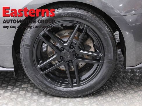 Used 2018 Ford Mustang Coupe image 8