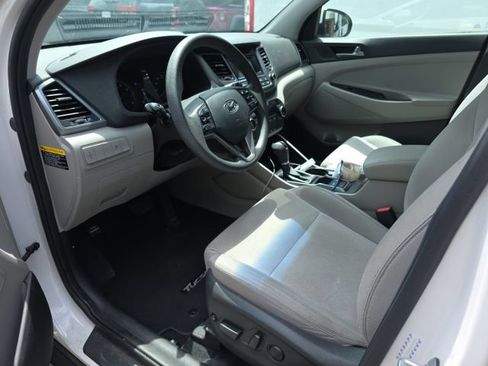 Used 2017 Hyundai Tucson SE w/ SE Popular Package 02 AWD/4WD image 14