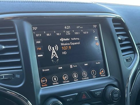 Used 2018 Jeep Grand Cherokee Overland AWD/4WD image 41