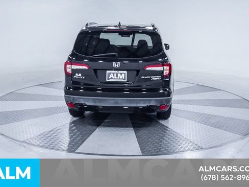 Used 2022 Honda Pilot Black Edition image 9