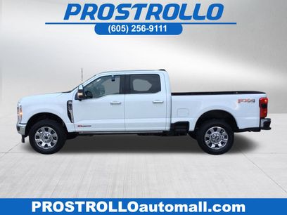 New 2026 Ford F350 Lariat w/ Lariat Ultimate Package