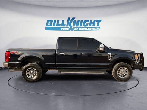 Used 2021 Ford F250 XLT w/ XLT Premium Package image 6