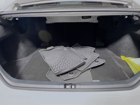 Used 2023 Toyota Camry LE FWD image 33