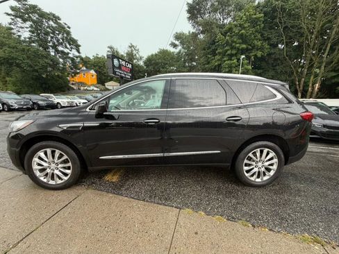 Used 2021 Buick Enclave Premium w/ Sun and Sites Package AWD/4WD image 4