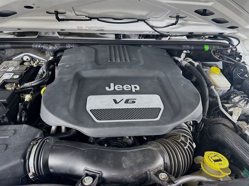 Used 2017 Jeep Wrangler Unlimited Sport w/ Quick Order Package 24S image 26