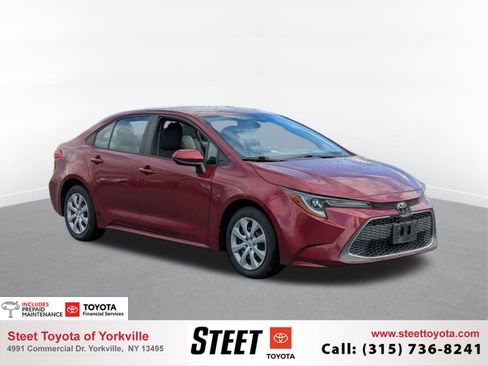 Used 2022 Toyota Corolla LE image 1