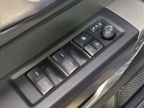 Used 2023 Toyota Tundra Platinum image 45