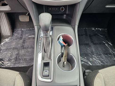 Used 2023 Chevrolet Equinox LS image 11