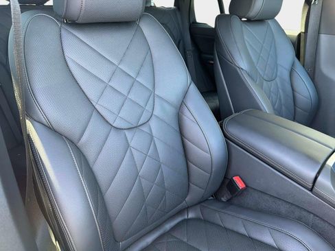 Used 2025 BMW X5 xDrive40i AWD/4WD image 23